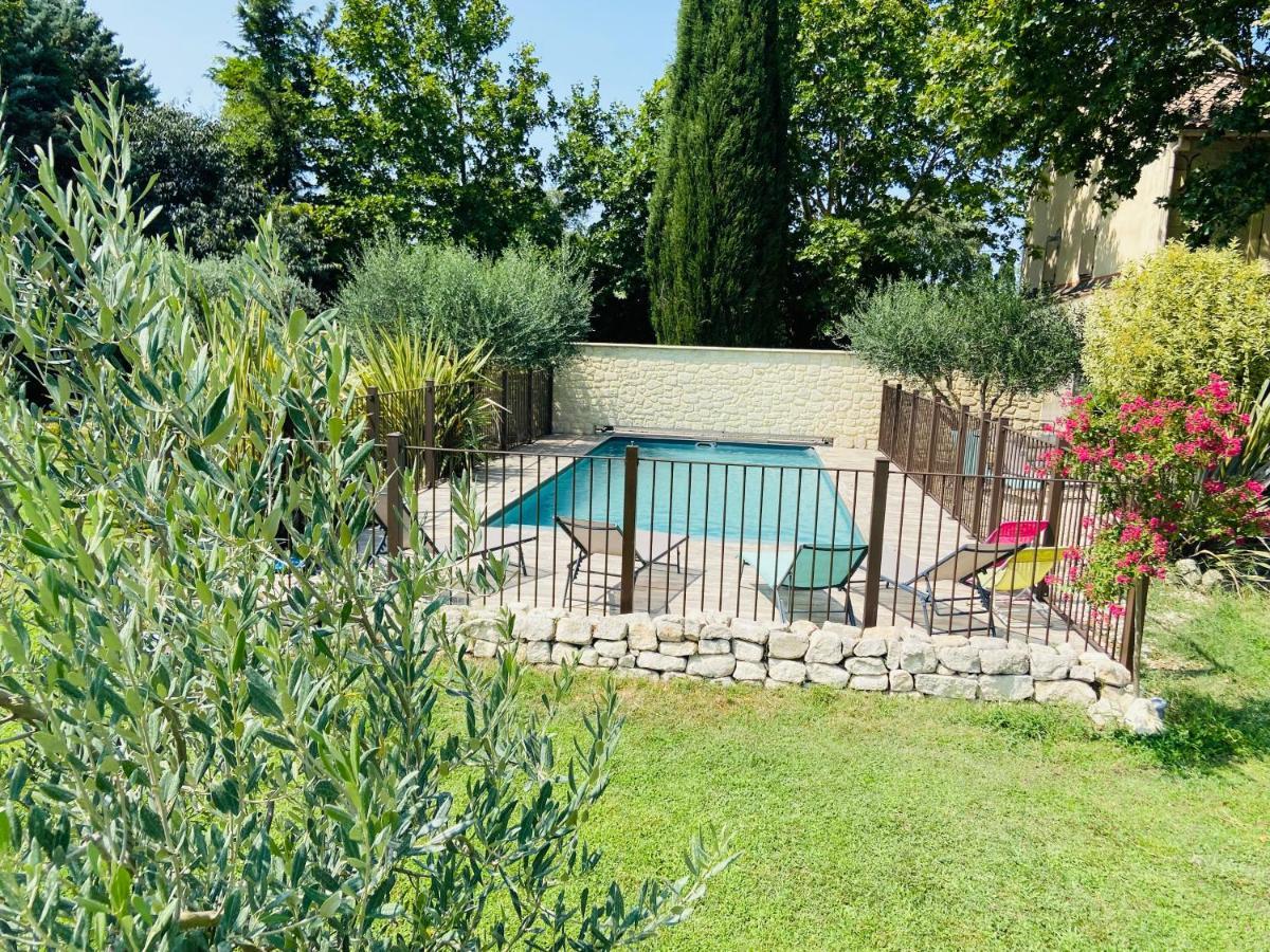 Gite Du Mas De La Finiere ,Avec Spa Interieur Châteaurenard Zewnętrze zdjęcie